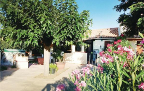 Гостиница Two-Bedroom Holiday Home in Port La Nouvelle  Пор-Ла-Нувель